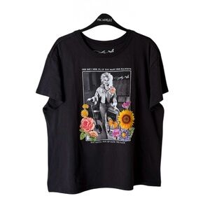 ⭐️ Dolly Parton ($45) Floral Rainbow Double Stitch Tee - PTP 25